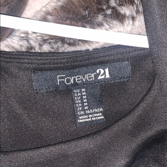 Black Dress with Cutout - Picture 5 of 5